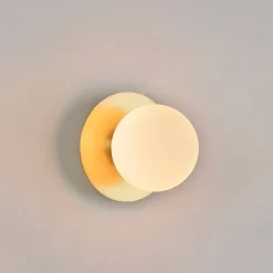 Applique en metal doré et verre laiton d18cm blanc - Manor