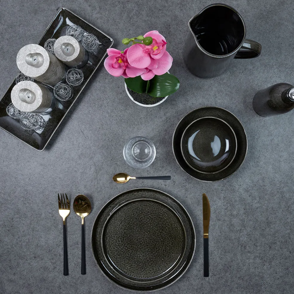 Assiette à dessert en grès noir d20.5cm