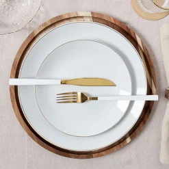 Assiette plate en porcelaine lisere doré d26cm