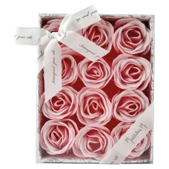 Coffret de 12 roses de savon roses et blanches - parfum rose