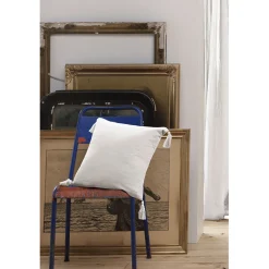 Coussin chantilly avec pompons en gaze de coton 40x40cm - Gaia