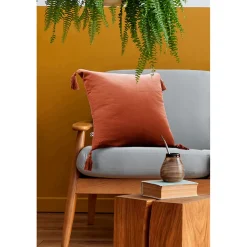 Coussin dehoussable avec pompons en gaze de coton terracotta 40x40cm - Gaia