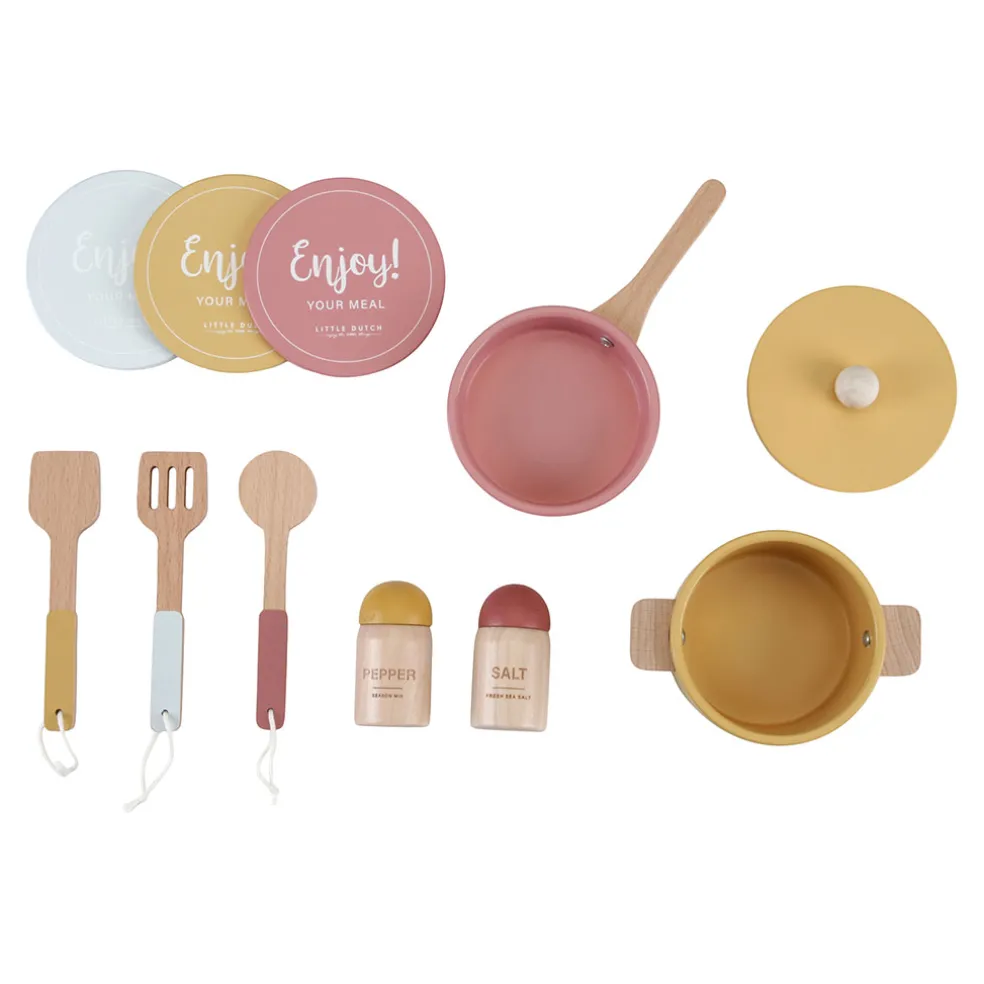 Cuisine pour enfant en bois