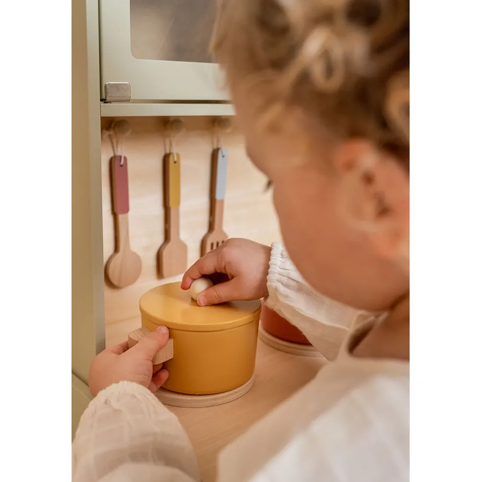 Cuisine pour enfant en bois