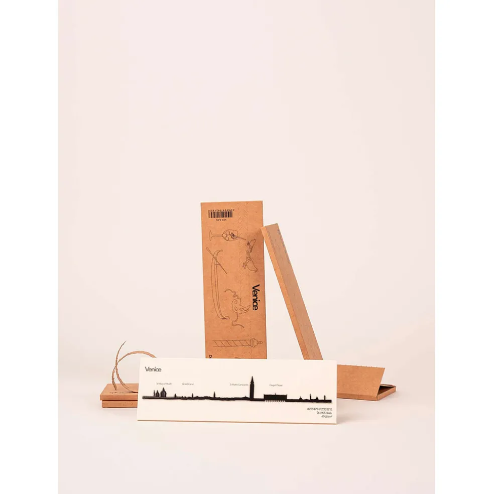 Décoration murale ligne venise 50cm noir