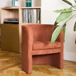 Fauteuil club en tissu terracotta - Tessia