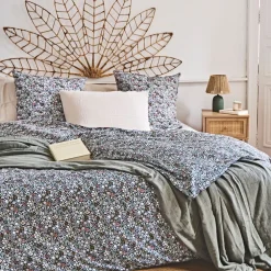 Housse de couette 240x220 cm et 2 taies d'oreiller 60x60cm en coton imprimé fleurs - Malia