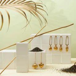 Infuseur de thé avec chaine en inox doré - Coquillage