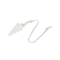 Pendule hexagonal en cristal de roche et charm étoile