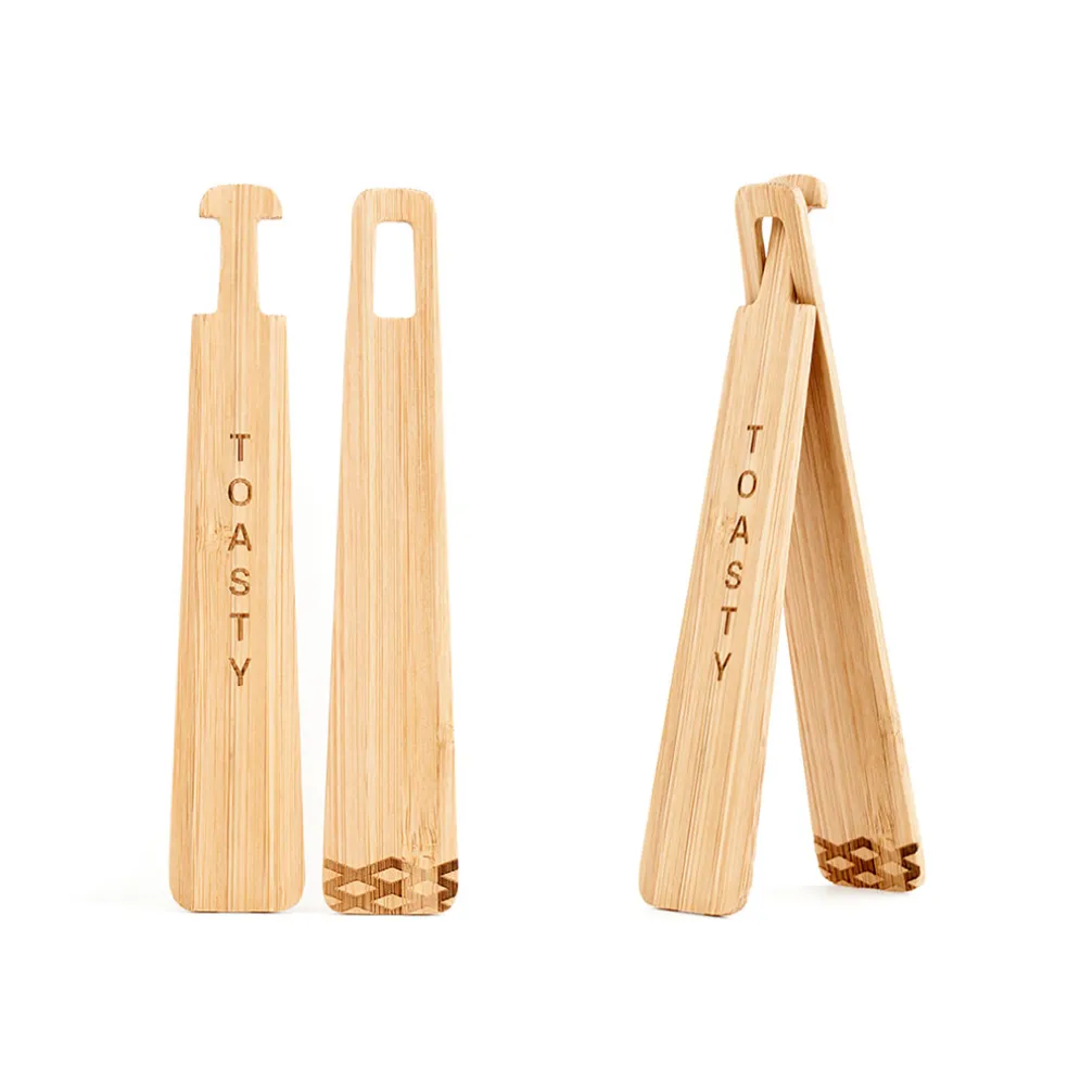 Pince a toast en bambou