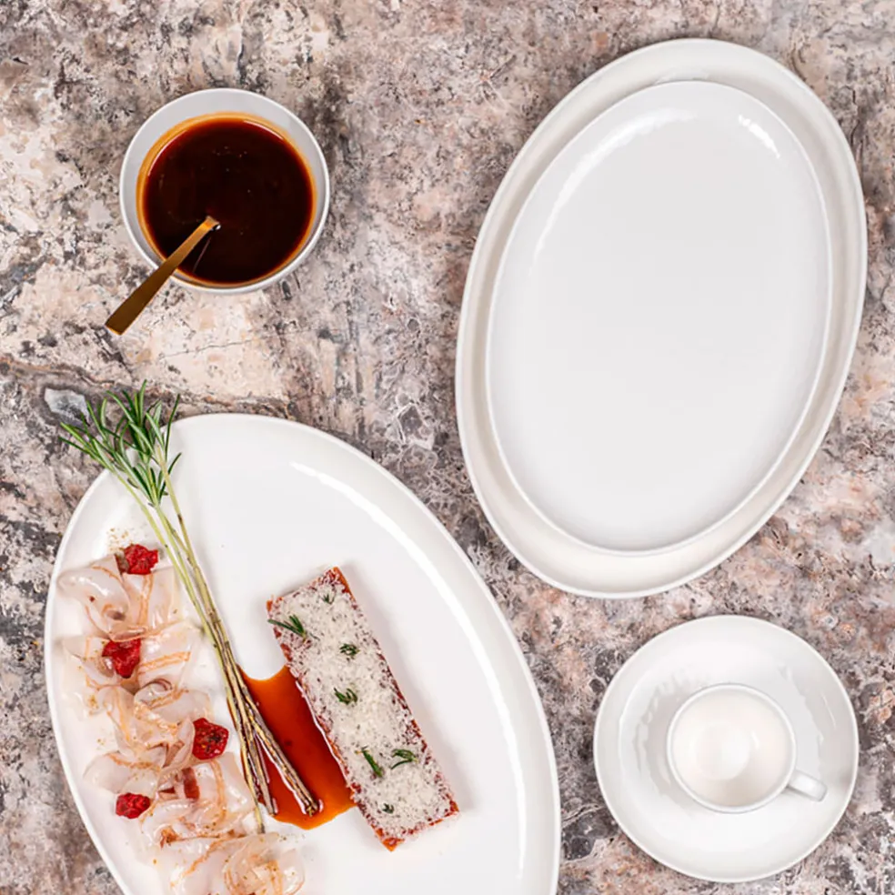 Plat ovale en porcelaine blanche 30x20cm - Ecume