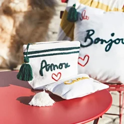 Pochette brodée amore blanc cassé 20x15cm en coton et polyester