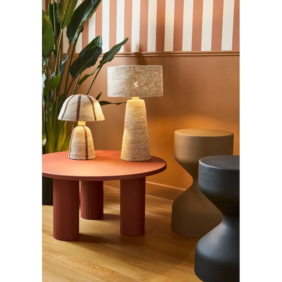 Table d'appoint en fer beige - Arty