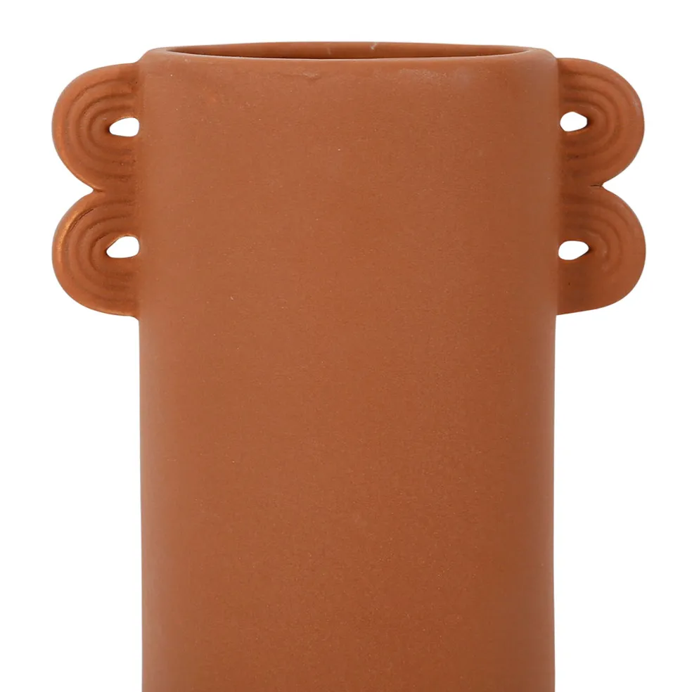 Vase brun en grès - terre brulée