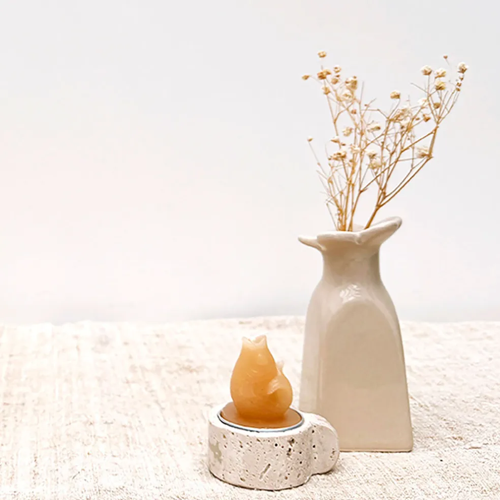 Vase soliflore en faïence sable h11cm