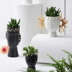 Vase visage en dolomite écru h17cm - Visage-Arty